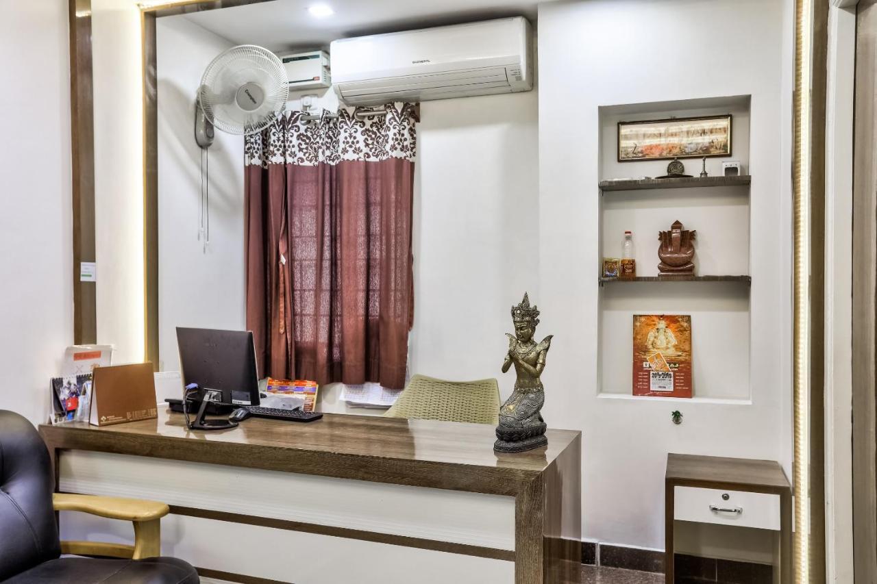 Hotel O Nimalan Residency Shenoy Nagar Anna Nagar Near Pvr Cinemas Skywalk เชนไน ภายนอก รูปภาพ